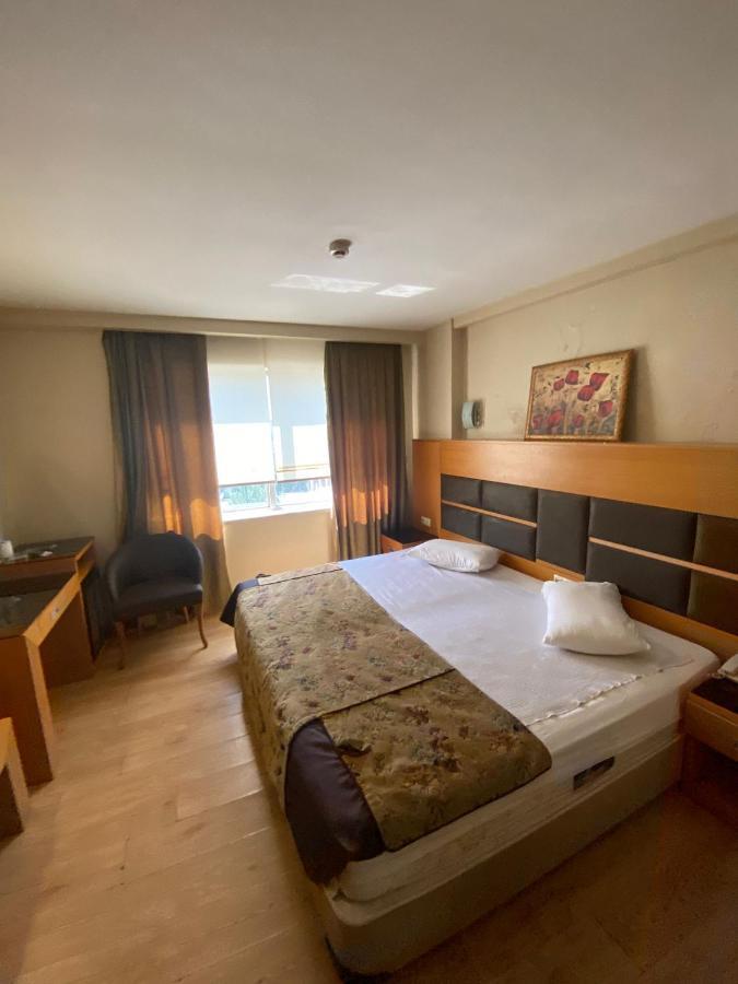 โปลัต เอลิต โฮเต็ล Hotel อาดานา ภายนอก รูปภาพ